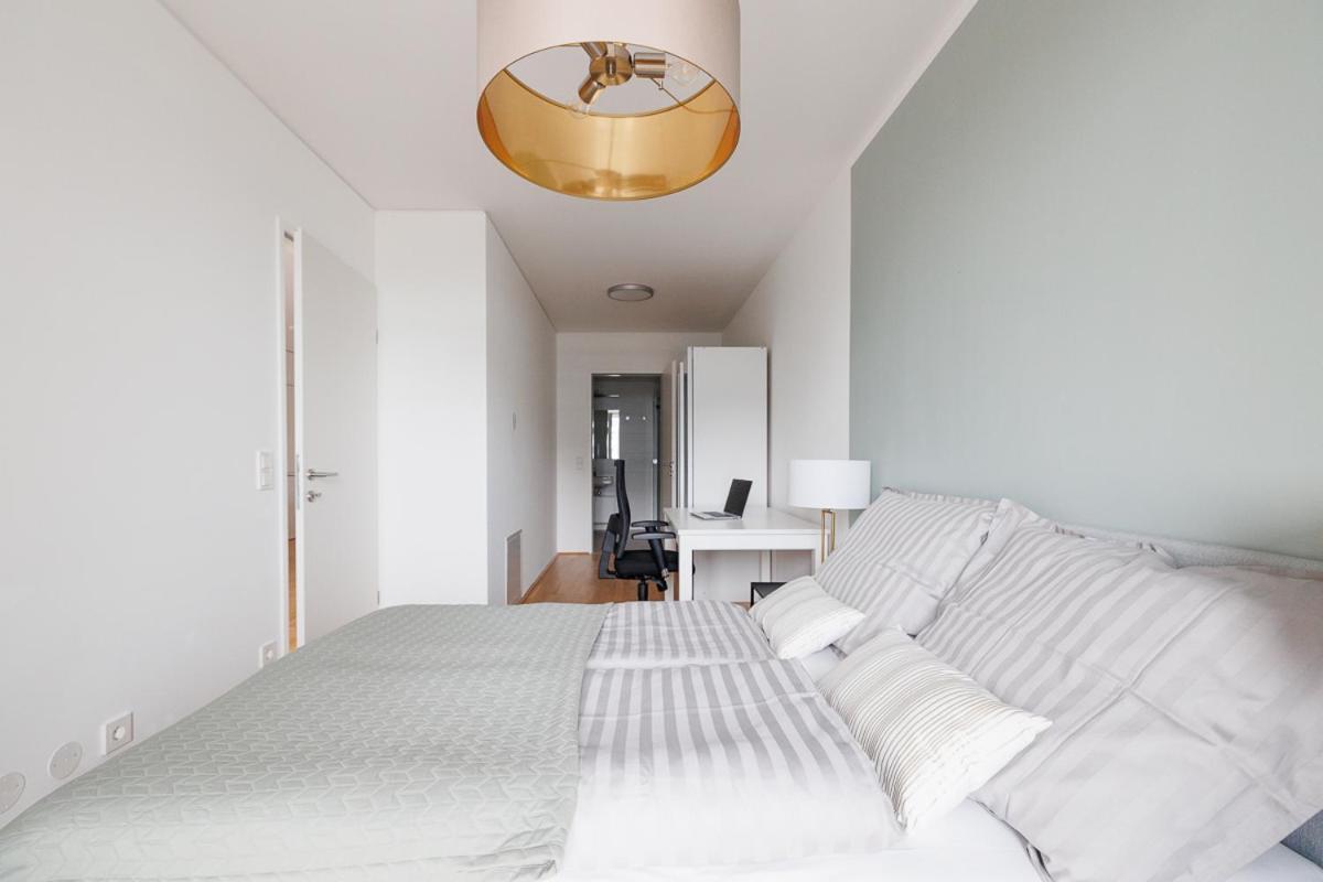 Lovely Apartment In Marina Tower - 10Min To City Center Vídeň Exteriér fotografie